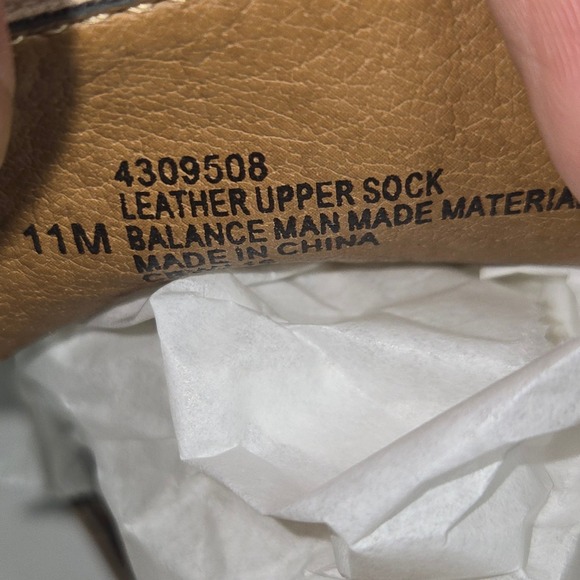 Montana Artisan Crafted Leather Block Heel Sandals Womens 11 Tan Suede Pleated - Picture 7 of 7